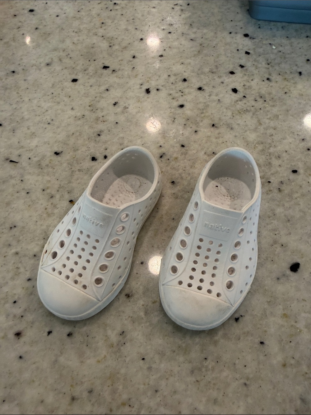 Native Kids Water Shoes in White